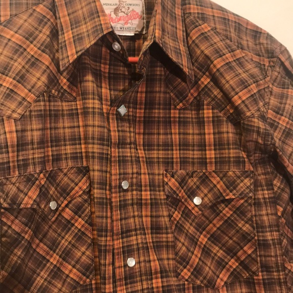 Men’s Medium Wrangler western style shirt - Picture 2 of 5